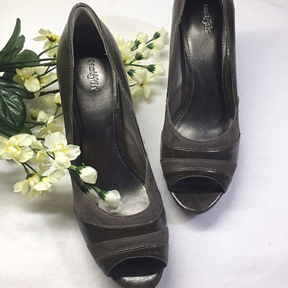 Brown/Greyish Peep Toe Heel